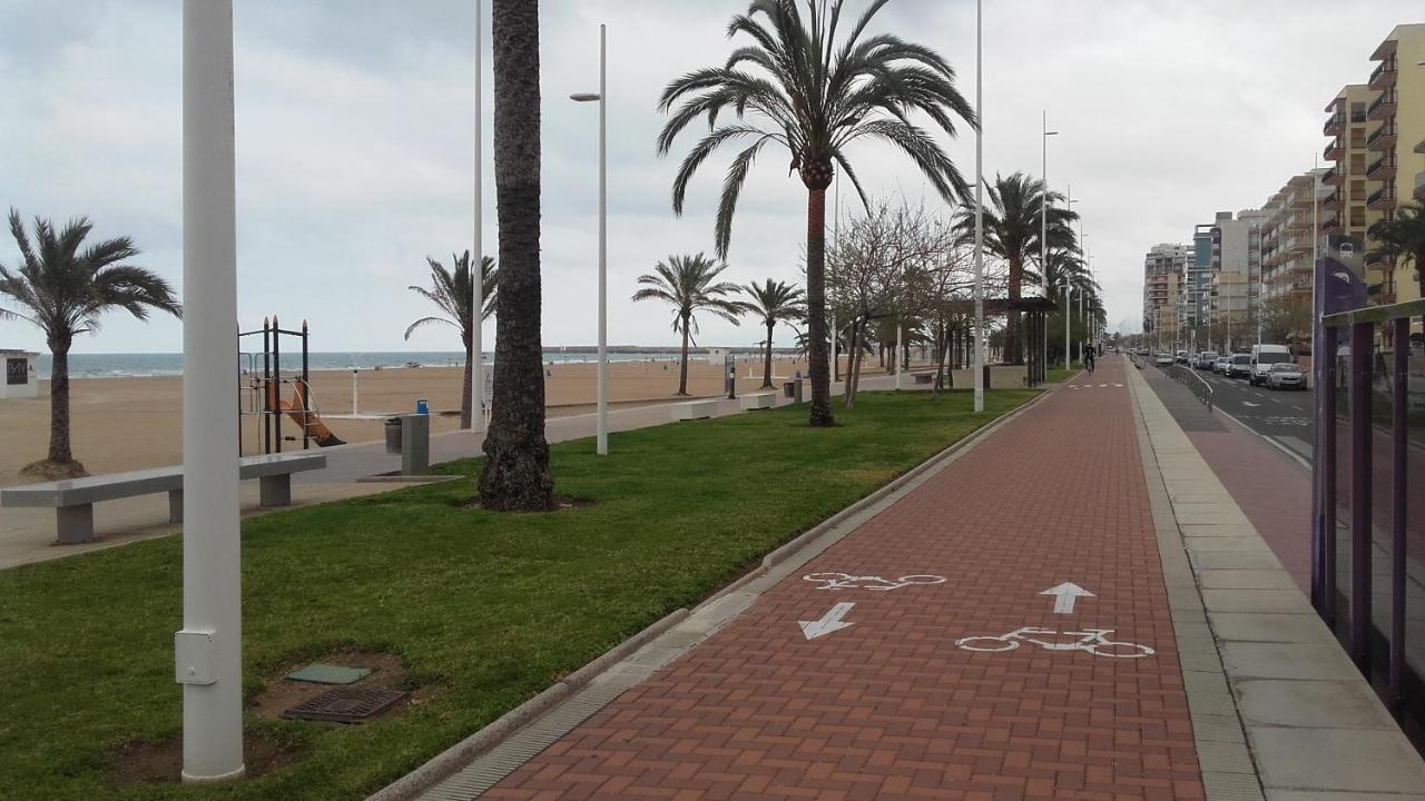 105 I Posada Del Mar I Encantador Hostel En La Playa De Gandia Екстериор снимка